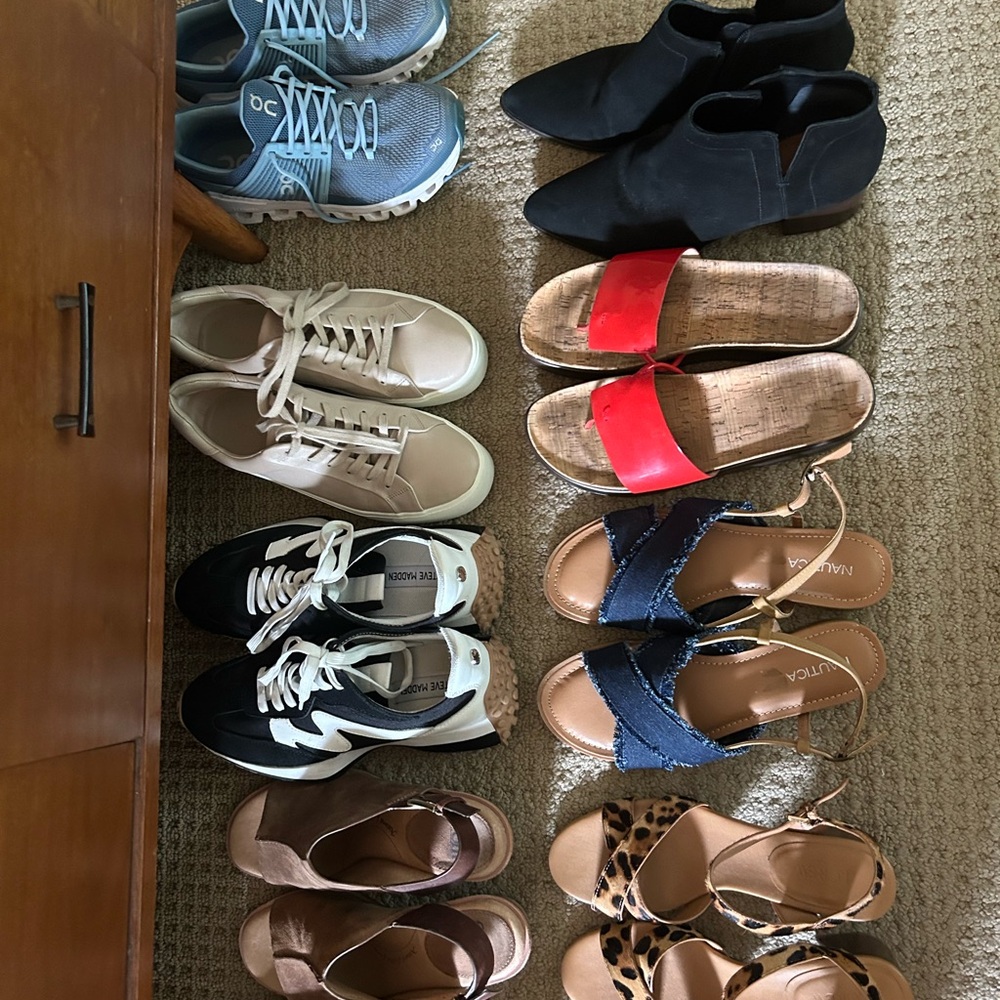 Shoe Bundle women’s size 9 - Picture 3 of 6